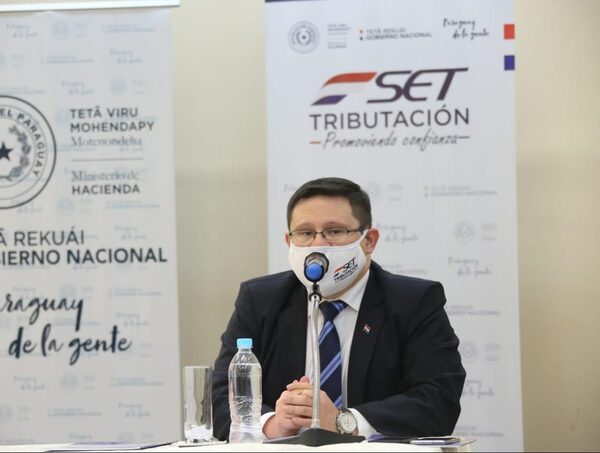 SET revela inconsistencias en la compra de kits por parte de la Municipalidad de Ciudad del Este · Radio Monumental 1080 AM