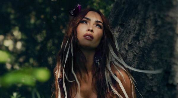 [GALERÍA] ¡Dionoguarde! Megan Fox salió casi opívo a desafiar la censura