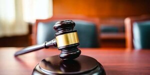 Dueña de constructora irá a juicio por millonaria estafa: cobró, pero no empezó la obra