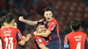 Versus / Vanderlei Luxemburgo pidió la contratación de un ex Cerro Porteño para el Corinthians  