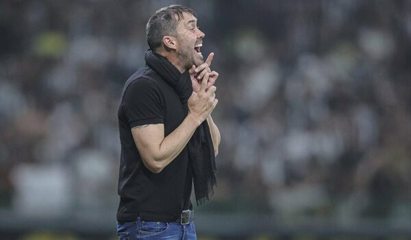 Versus / 'Chacho' Coudet asume como técnico del Inter de Brasil
