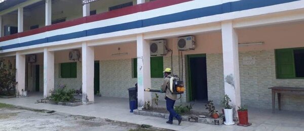 SENEPA aprovecha receso escolar para ejecutar trabajos de rociado espacial en las instituciones educativas - .::RADIO NACIONAL::.