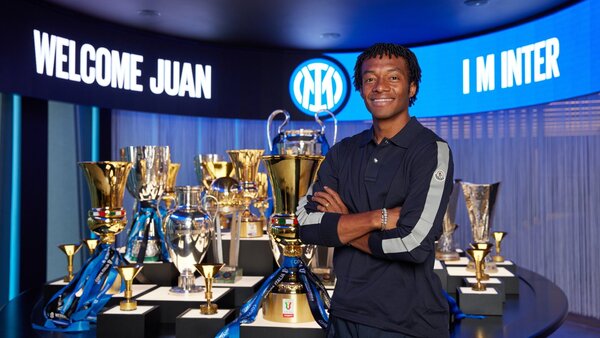 Cuadrado firma por el Inter de Milán