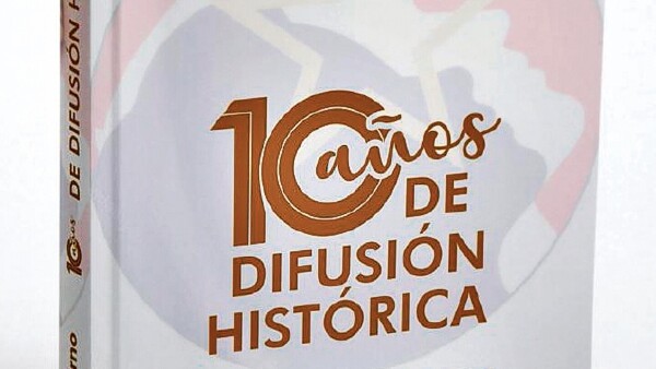 Nuevo libro compila rica historia y cultura paraguayas