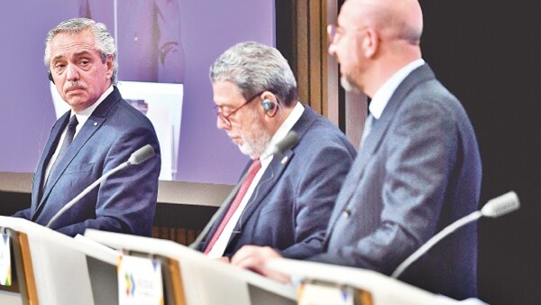 Diferencias sobre la guerra opacan la Cumbre UE-Celac