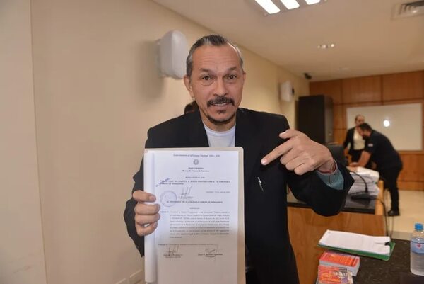 Impedimento insuperable: defensor de “Mbururú” no está de acuerdo con declaraciones de Samaniego - Política - ABC Color