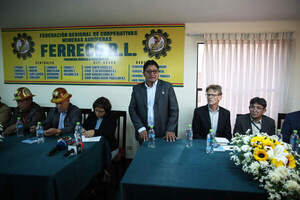 Mineros auríferos bolivianos firman convenio con PlanetGOLD para bajar el uso de mercurio - MarketData