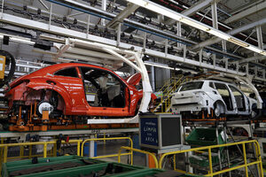 México recauda récord de impuestos de grandes contribuyentes de la industria automotriz - MarketData