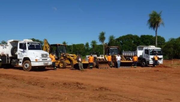 Aveiro Construcciones SA pisa fuerte en la ingeniería vial (y suma servicio de impermeabilización de techos con poliuretano expandido)