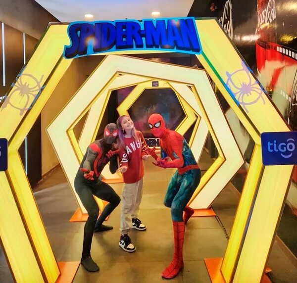 Tigo presentó el Avant Premiere de “Spiderman” - Empresariales - ABC Color