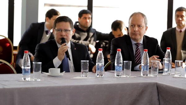 Senado se alista para aprobar hoy la fusión de la SET con Aduanas