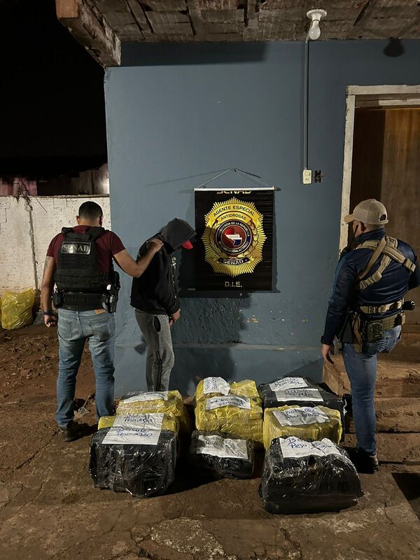 Allanamiento en el Barrio San Blas: SENAD Decomisa  más de 200kg de Marihuana y detienen a un hombre