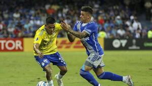 Emelec empata con Sporting Cristal y se cita con Defensa y Justicia