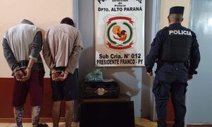 Detienen a sujetos que hurtaron objetos de una vivienda en Franco