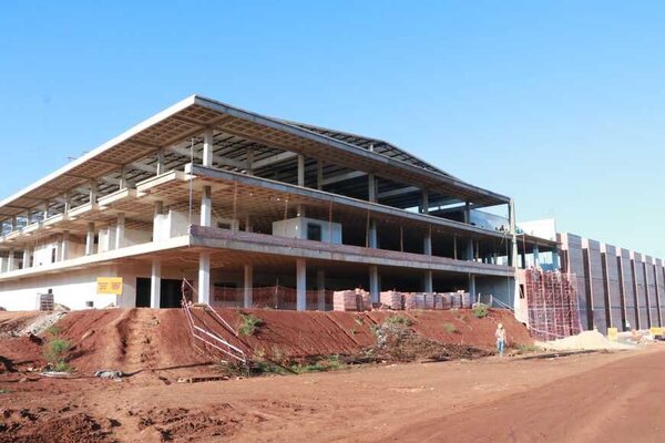 Avanza la construcción de los nuevos hospitales de Encarnación y Coronel Oviedo - .::Agencia IP::.