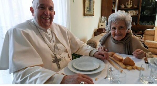 Vaticano invita a festejar a los abuelos y los ancianos en las plazas del mundo - Portal Digital Cáritas Universidad Católica