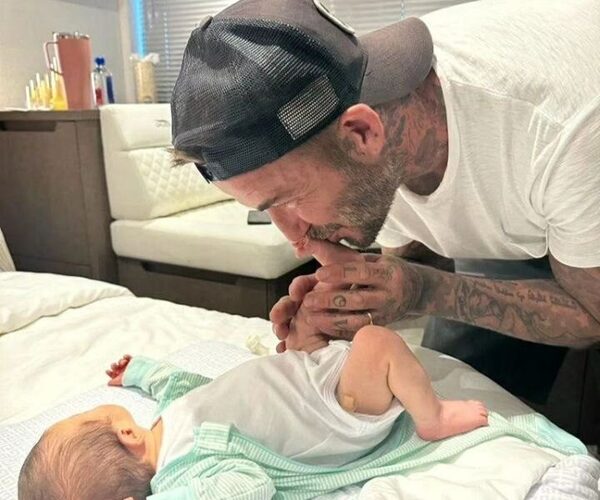¡David Beckham visitó al hijo de Nadia Ferreira!