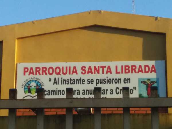 Parroquia Santa Librada del barrio Jardín Aurora de fiesta patronal - Radio Imperio