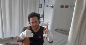 La Nación / “Deberían ver cómo quedó el tiburón”, bromea deportista tras ataque