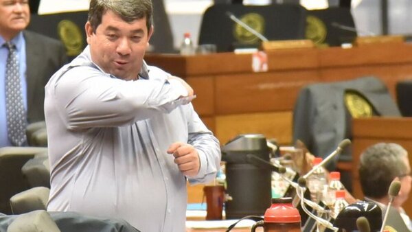 Admiten imputación y convocan a imposición de medidas al exdiputado Ever Noguera