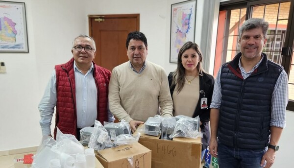 HOSPITAL REGIONAL DE CIUDAD DEL ESTE RECIBIÓ INSUMOS MÉDICOS - La Voz del Norte