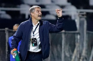 ¡Rajan al profe Diego Aguirre del Olimpia!