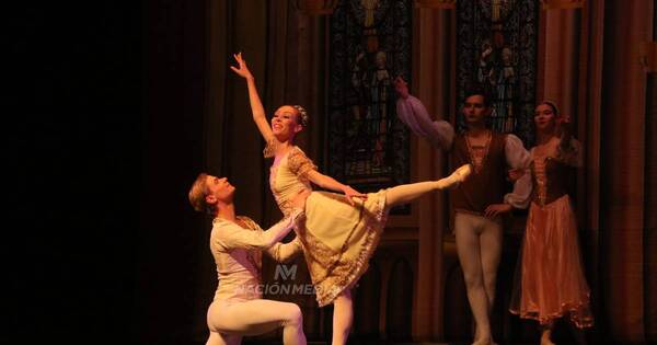 La Nación / El público paraguayo disfrutó del ballet más célebre de la historia