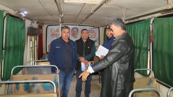 Operativo anti buses “chatarra” en Presidente Franco - ABC en el Este - ABC Color
