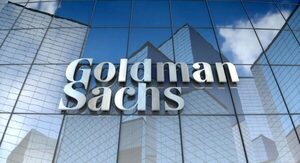 Goldman Sachs reduce beneficios en el primer semestre hasta 4.450 millones de d贸lares - Revista PLUS