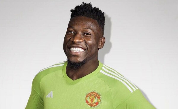 Versus / Manchester United oficializa el fichaje del arquero Andre Onana