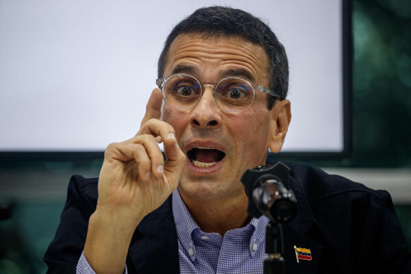 Capriles rechaza la idea de privatizar la estatal Pdvsa en un supuesto cambio de Gobierno - MarketData