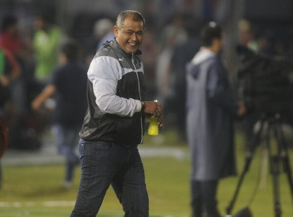 Si vuelve Chiqui Arce a Olimpia sería su segunda vez como DT