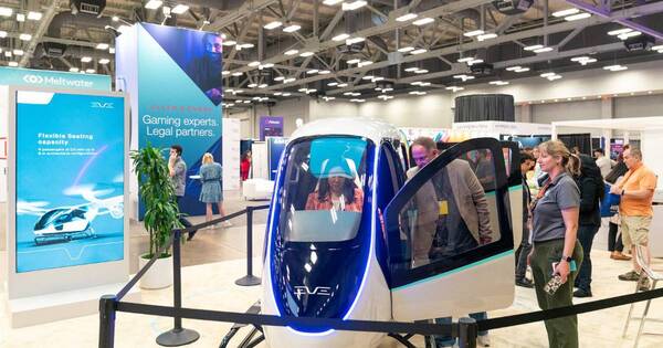 La Nación / Firma brasileña proyecta operar su primer auto volador para el 2026