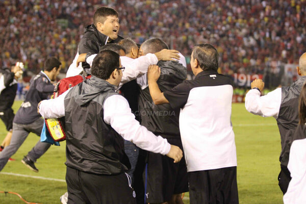 Vuelve "Chiqui" a Para Uno: Así fueron sus números en su paso por Olimpia hace siete años