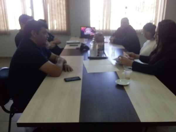 Integrantes de la asociación Vuelve a Soñar entablaron mesa de trabajo en la Junta Municipal - Radio Imperio