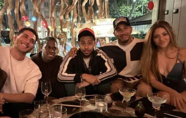 Aseveran que Lewis Hamilton está “molesto” con Shakira