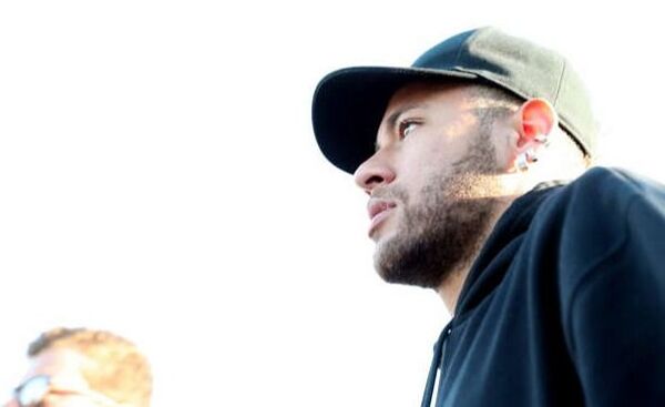 Neymar piensa llamar “Lionel” a su hijo y consideró irse de Brasil tras el Mundial
