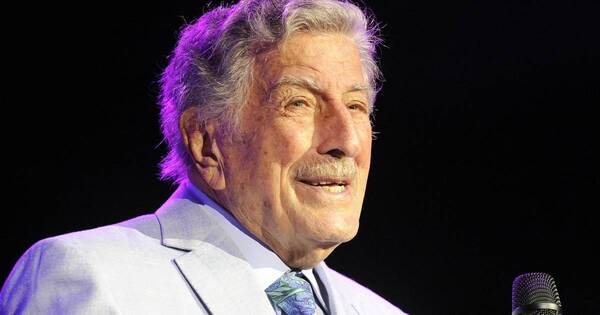 La Nación / Tony Bennett muere a los 96 años