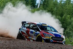 Versus / Rovanperä remonta en la etapa 1 del Rally de Estonia con Domínguez en el podio de la JWRC