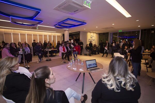 Basa realizó una charla sobre marketing digital, ventas y atención al cliente para emprendedoras
