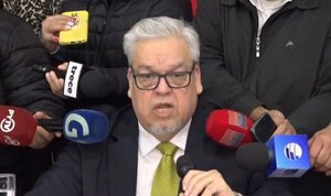Felipe González no será ministro de Salud - ADN Digital