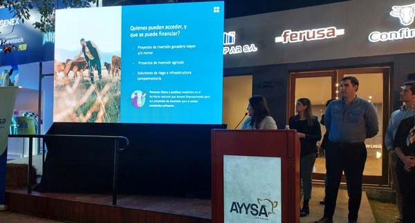 Presentan novedosa estructura para la alimentación de animales en estancias