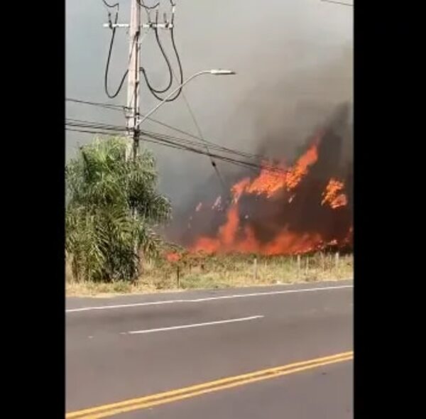 Controlan un importante incendio en Ypacaraí - Nacionales - ABC Color