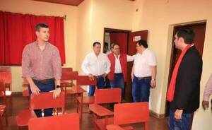 Seccional con internet gratis, sala de computación y biblioteca abierta para colorados y no colorados