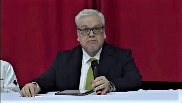 Dr. Felipe González fue destituido antes de asumir
