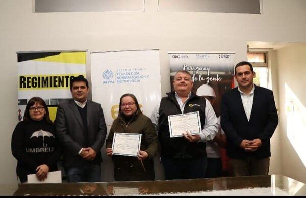 INTN renueva licencia a empresa Regimiento 8 S.A