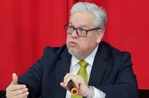 AUDIO: Felipe González no será designado como ministro de Salud  - Periodísticamente - ABC Color