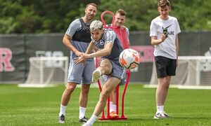 La joya se prepara para los amistosos del Brighton en Estados Unidos