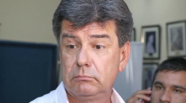 Diario HOY | Efraín mintió sobre cambio de lugar y harán convención con o sin él, advierten