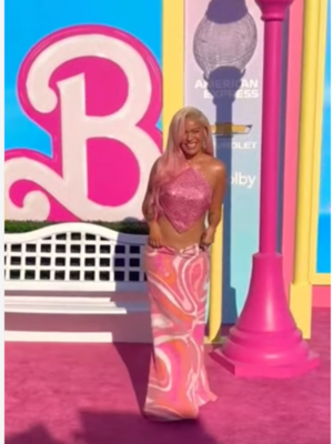 (VIDEO) ¡Mamita querida! Fijate en lo que es esta Barbie Latina